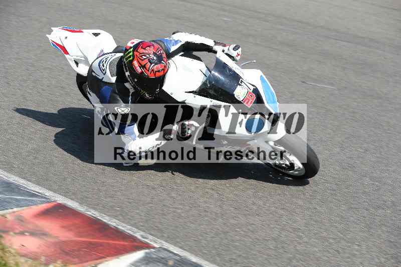 /Archiv-2023/28 05.06.2023 Moto Club Anneau du Rhin/vert-medium/7